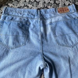 Idoz light washed blue jeans